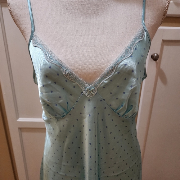 Madonna Women's Lace Accented Slip Dress Lingerie - Picture 6 of 12